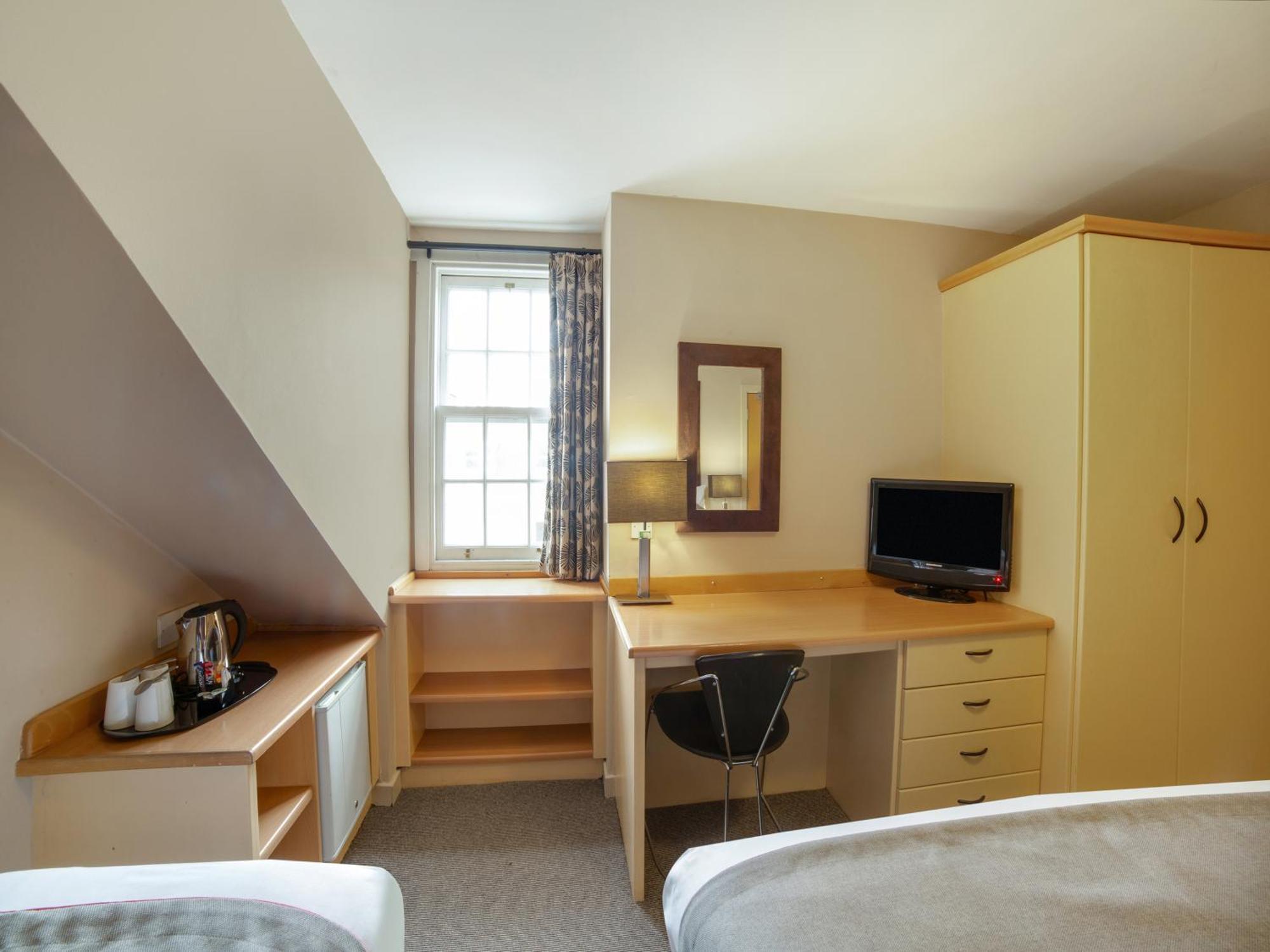 Brentwood Aberdeen City Centre Extérieur photo
